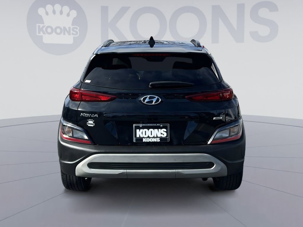 Used 2023 Hyundai Kona SEL w/ Winter Weather Package image 5