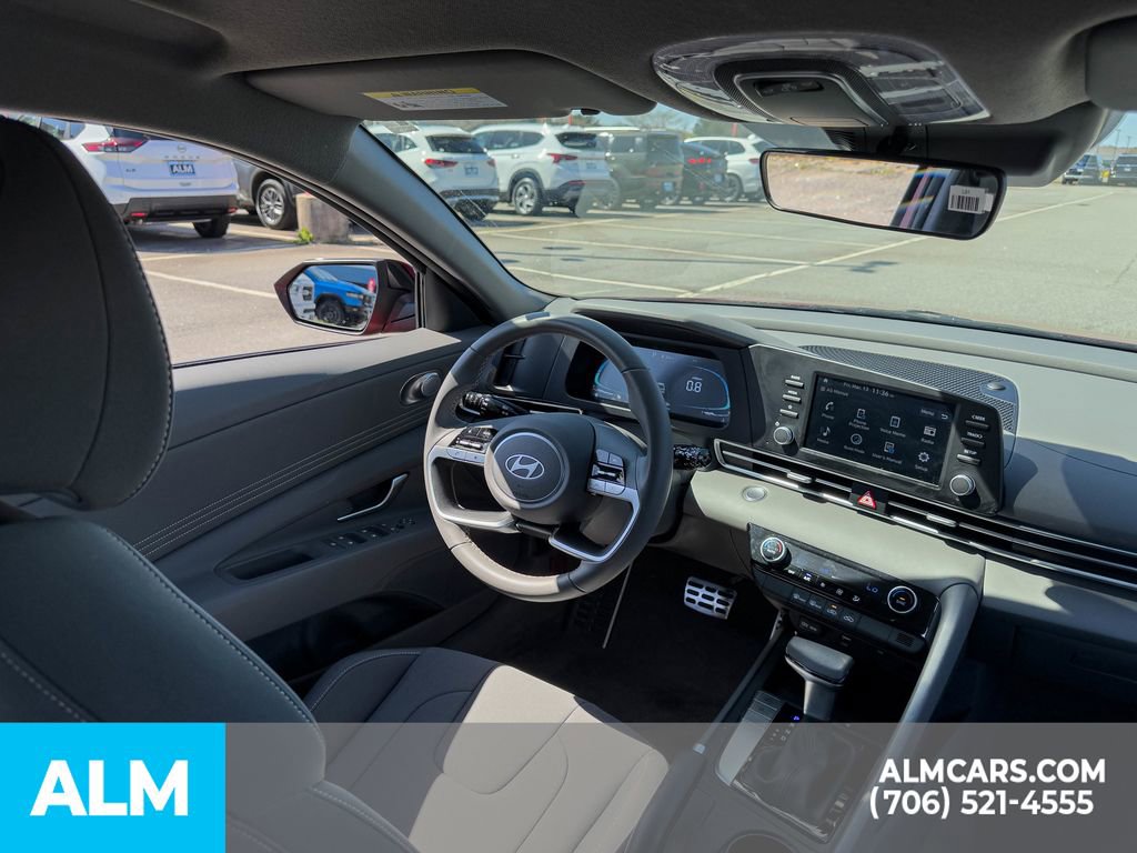 Certified 2025 Hyundai Elantra Sport image 11