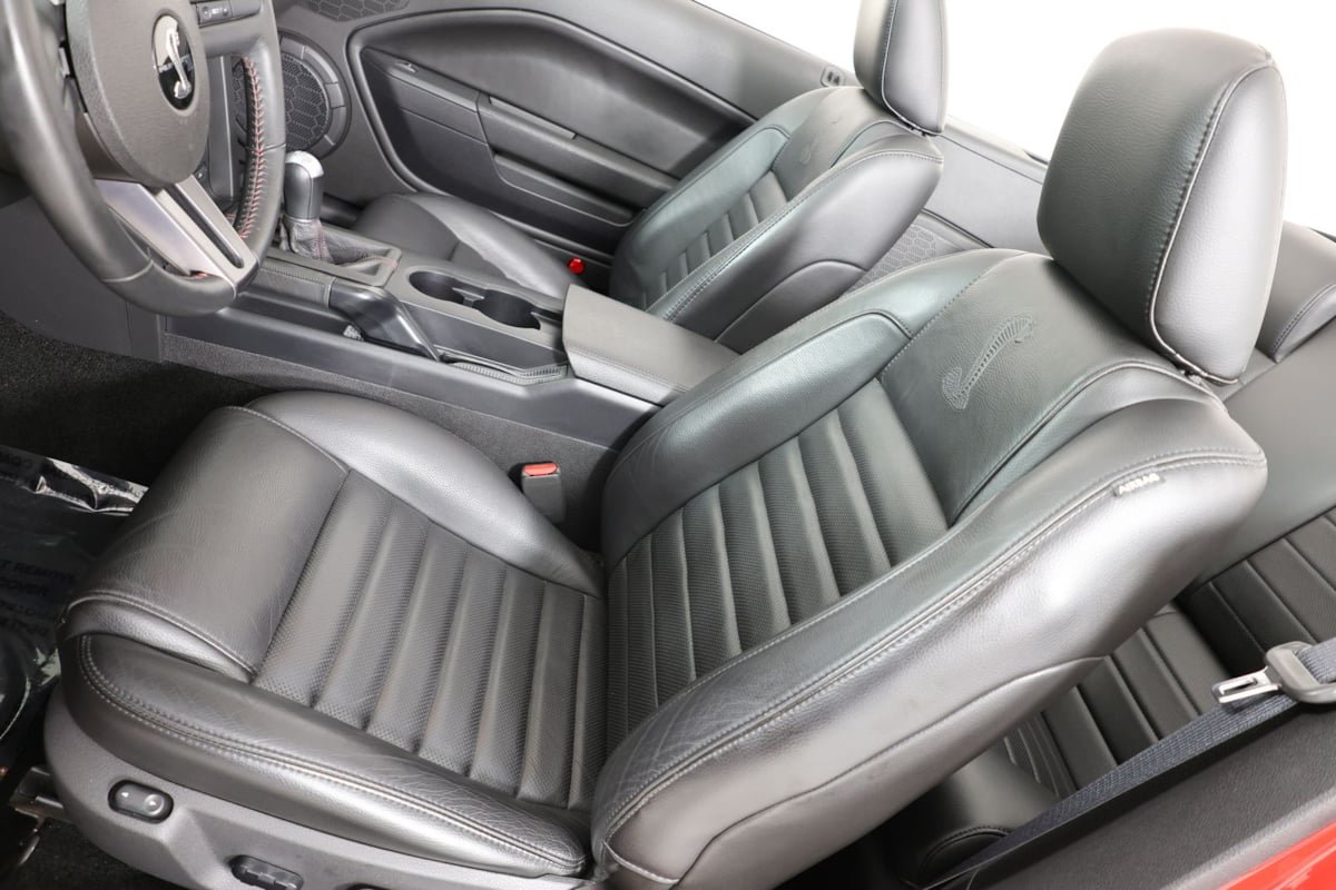 Used 2007 Ford Mustang Shelby GT500 RWD image 7