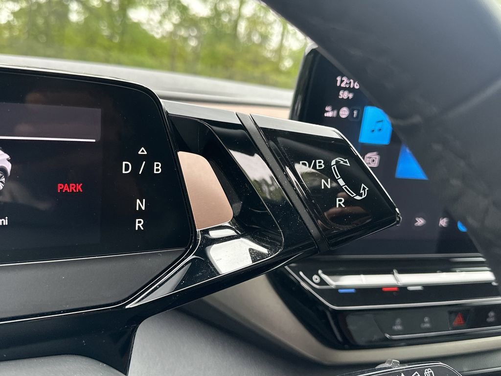 Used 2023 Volkswagen ID.4 Pro image 30