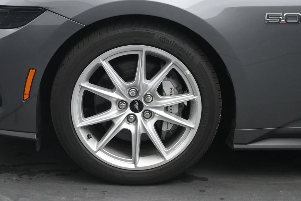 Used 2025 Ford Mustang GT Premium RWD image 30
