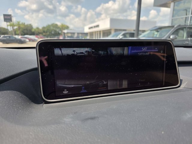 Used 2019 Lexus RX 450h AWD w/ Luxury Package image 19