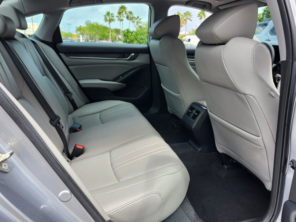 Certified 2019 Honda Accord EX-L image 17