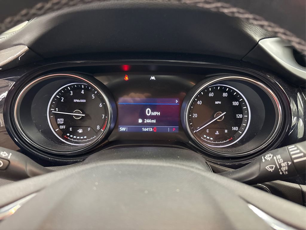 Used 2023 Buick Encore GX Select w/ Sport Touring Package image 22