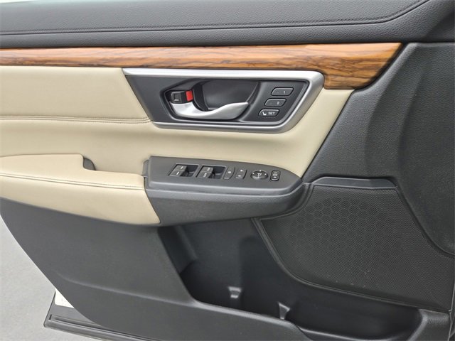 Used 2018 Honda CR-V Touring image 15