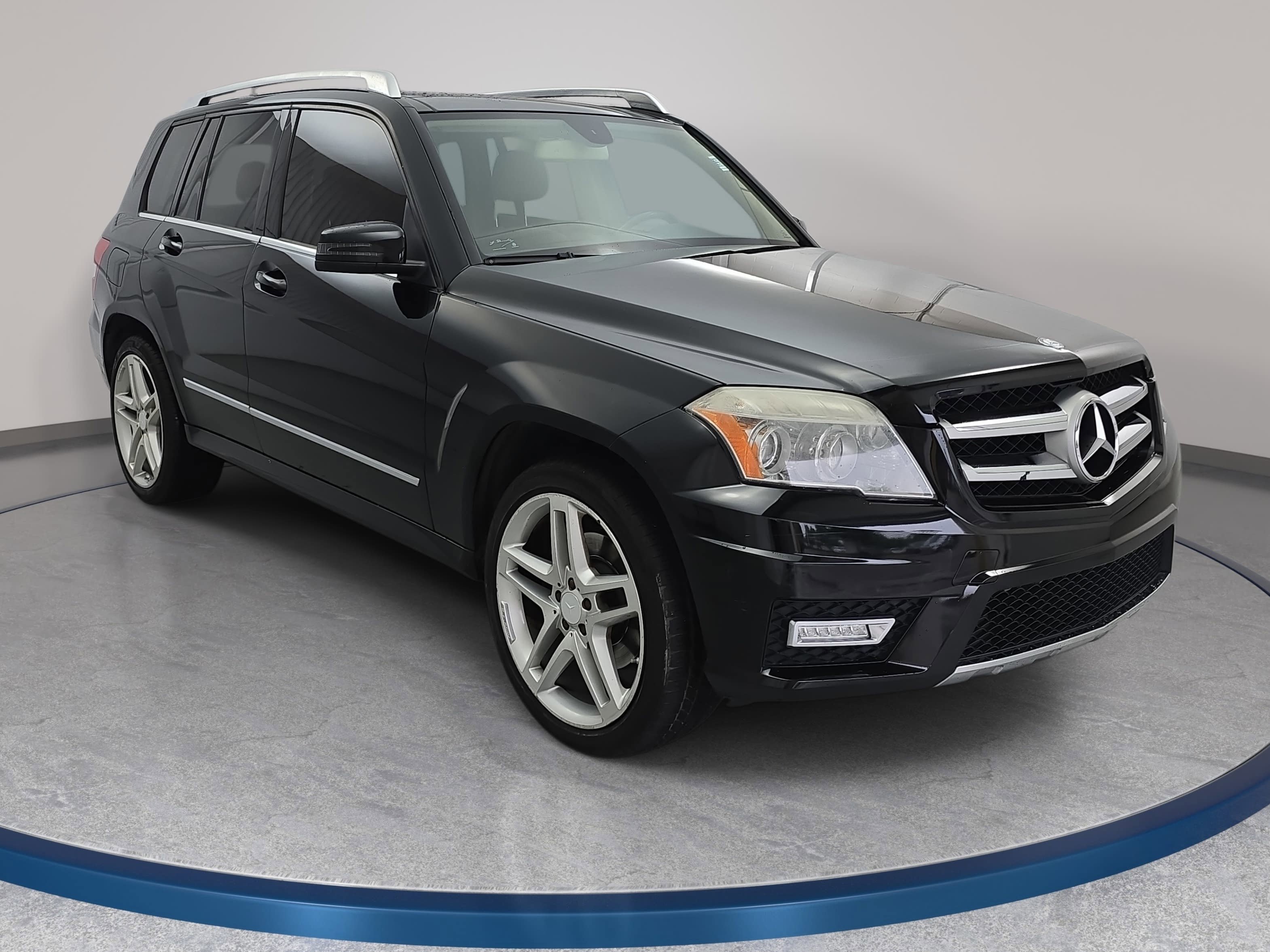 Used 2011 Mercedes-Benz GLK 350 2WD image 3