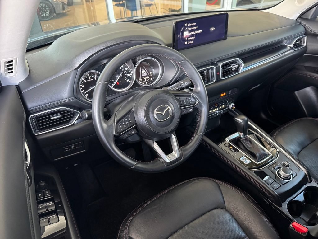 Used 2023 MAZDA CX-5 Carbon Edition AWD/4WD image 3