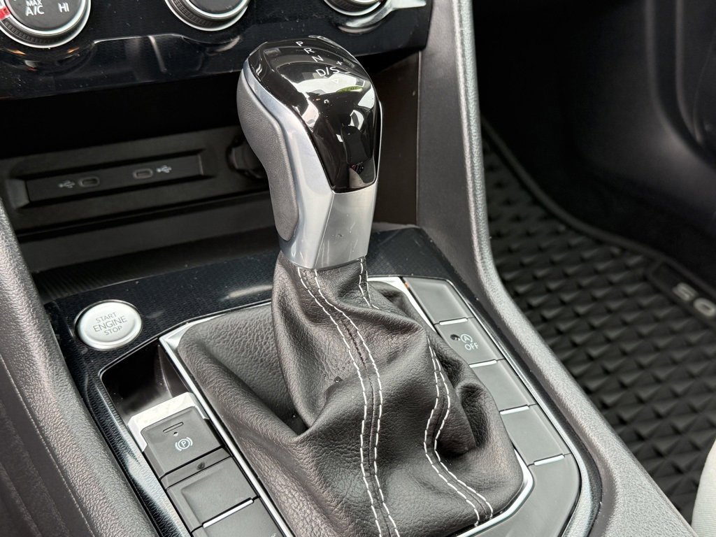 Used 2025 Volkswagen Taos S image 18