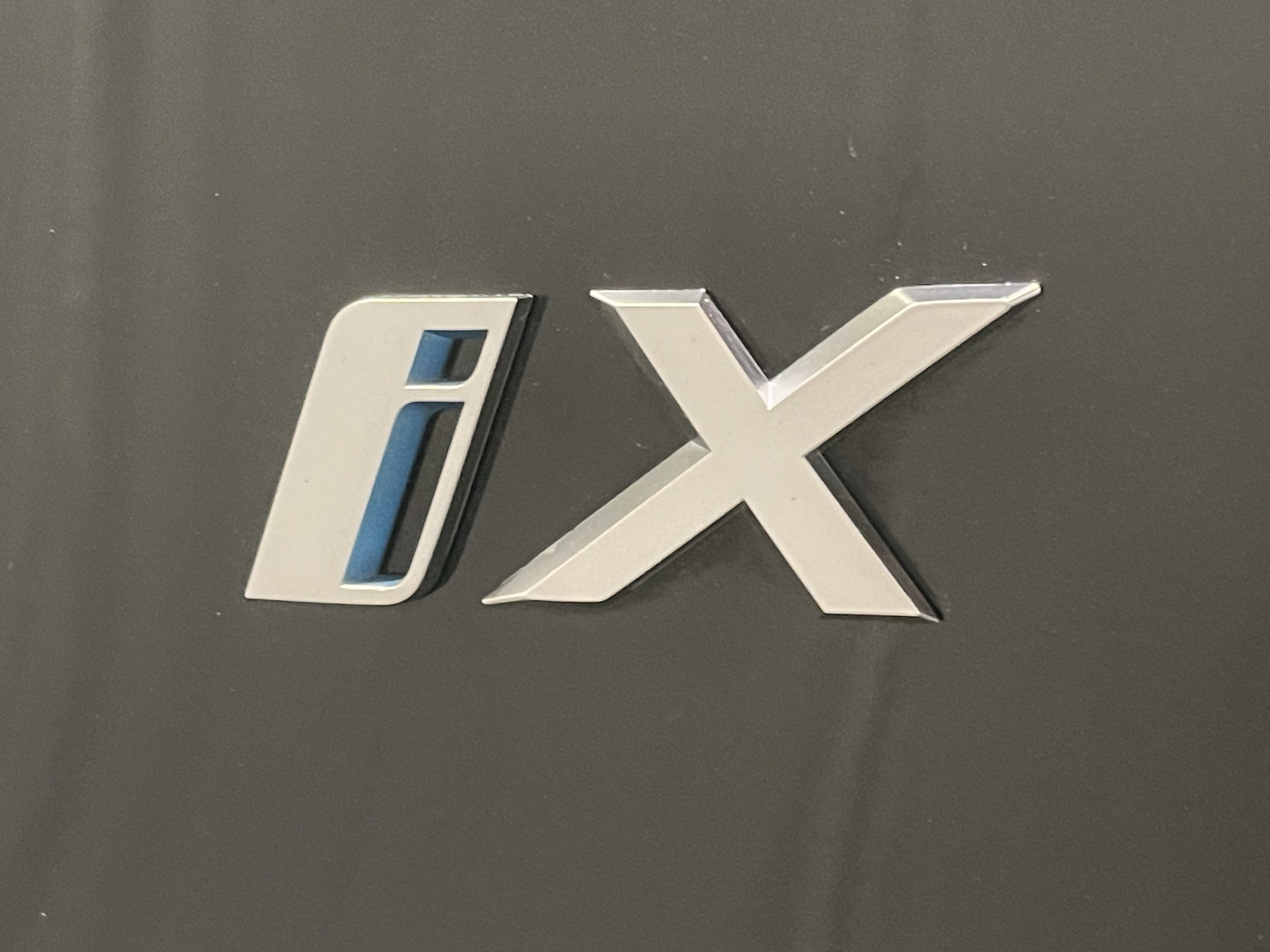 Certified 2024 BMW iX xDrive50 w/ Sport Package AWD/4WD image 24
