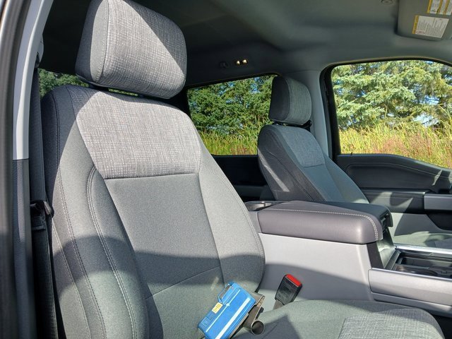 New 2025 Ford F250 XLT w/ Black Appearance Package image 30