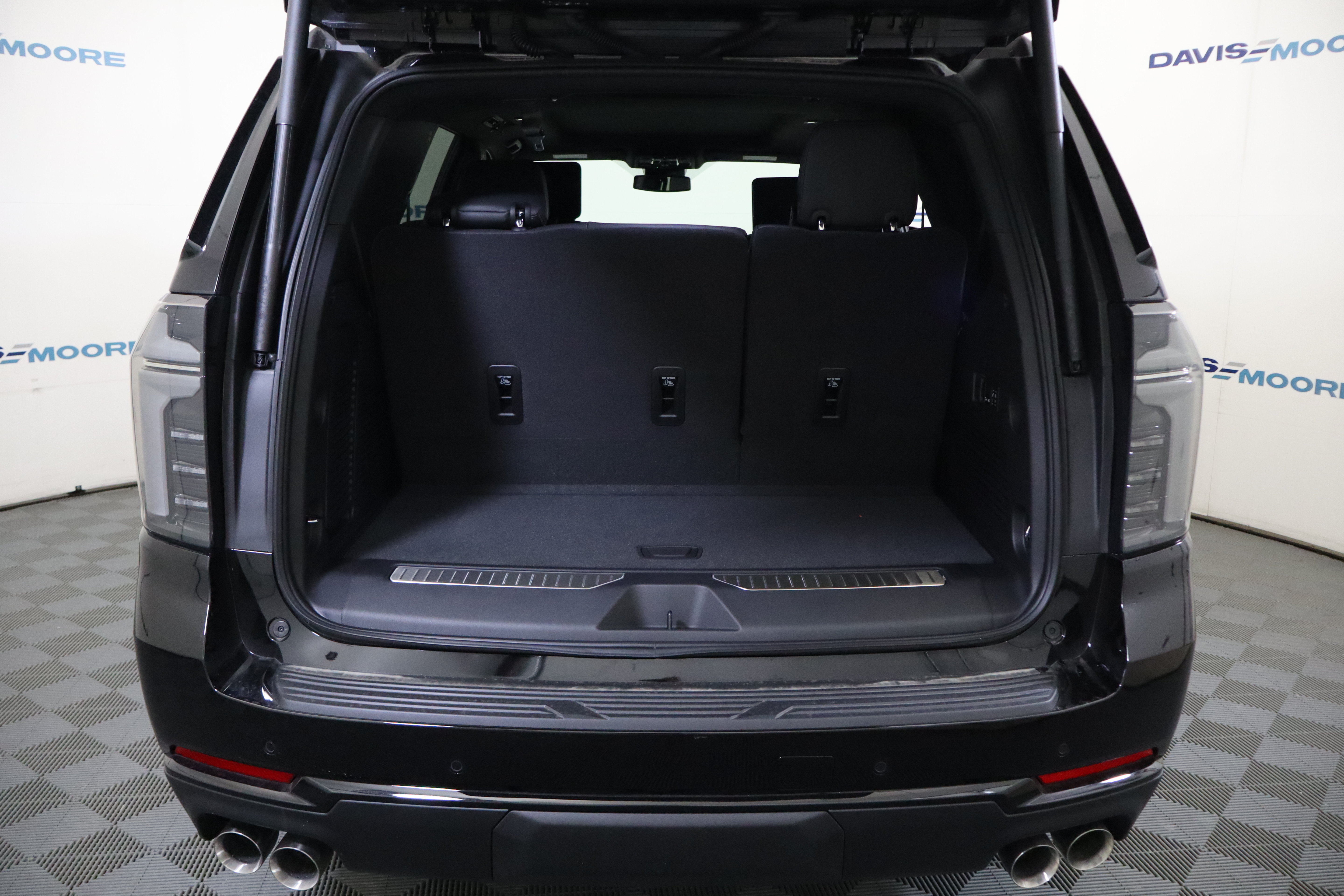 New 2026 Chevrolet Tahoe RST w/ RST Capability Package AWD/4WD image 9