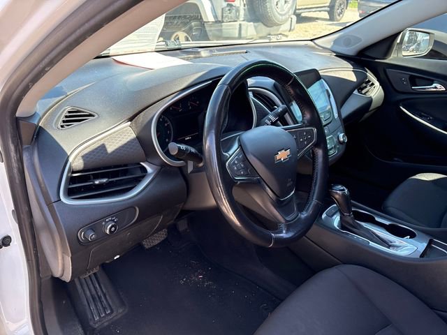 Used 2020 Chevrolet Malibu RS image 9