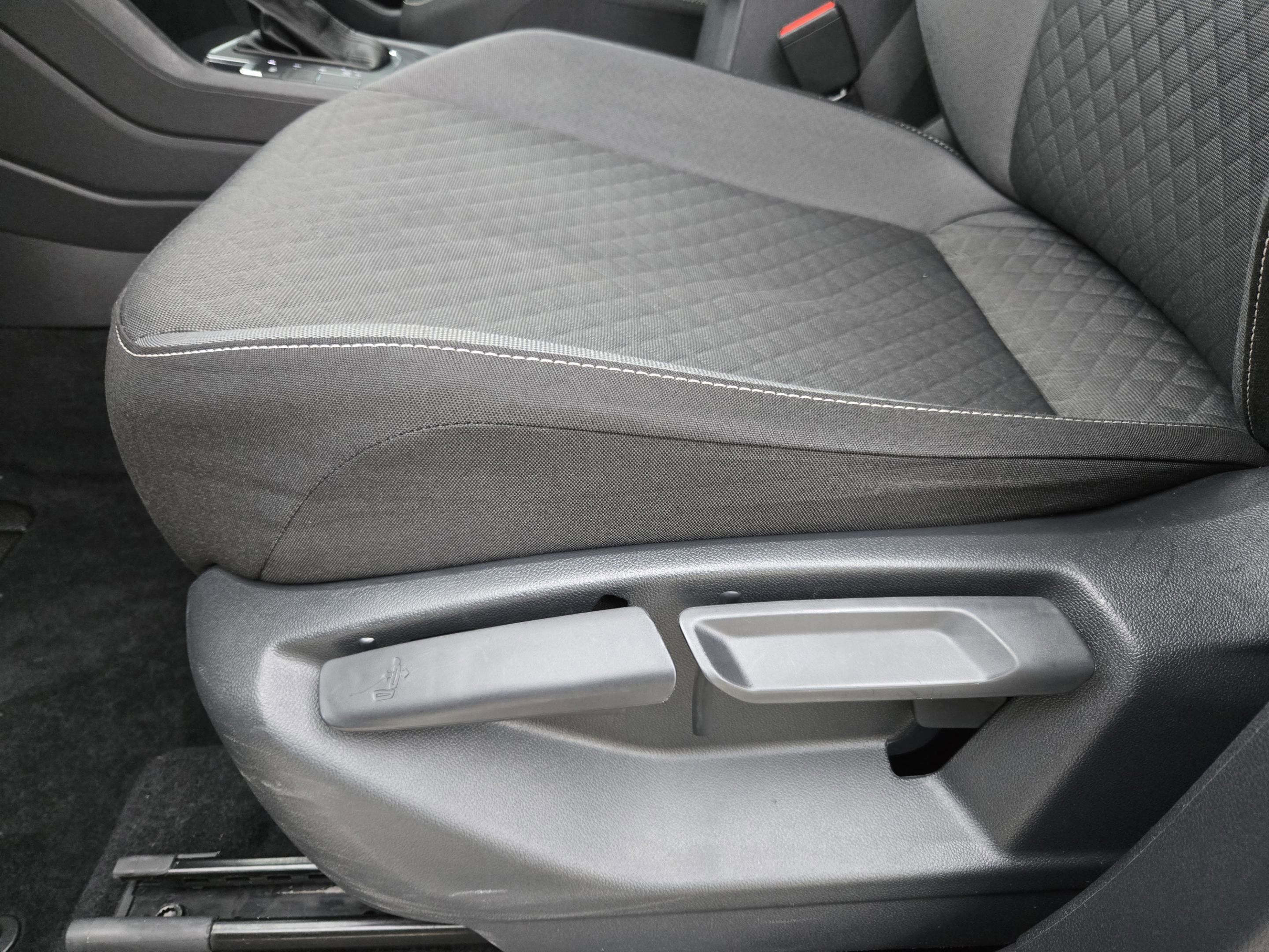 Used 2021 Volkswagen Tiguan S FWD image 20