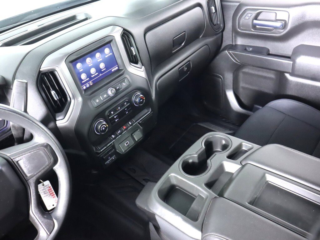 Used 2020 Chevrolet Silverado 1500 Custom Trail Boss w/ Custom Convenience Package AWD/4WD image 30