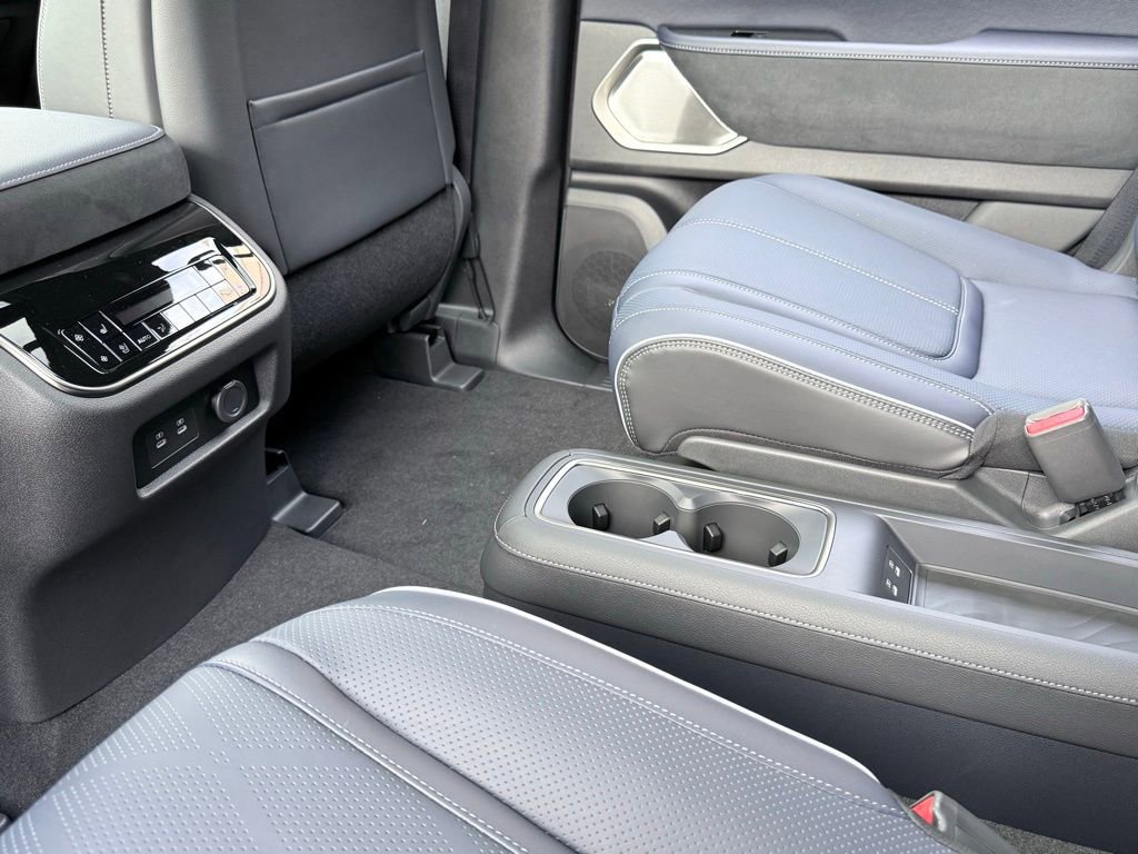 New 2026 INFINITI QX80 4WD w/ Sport Exterior Package image 20