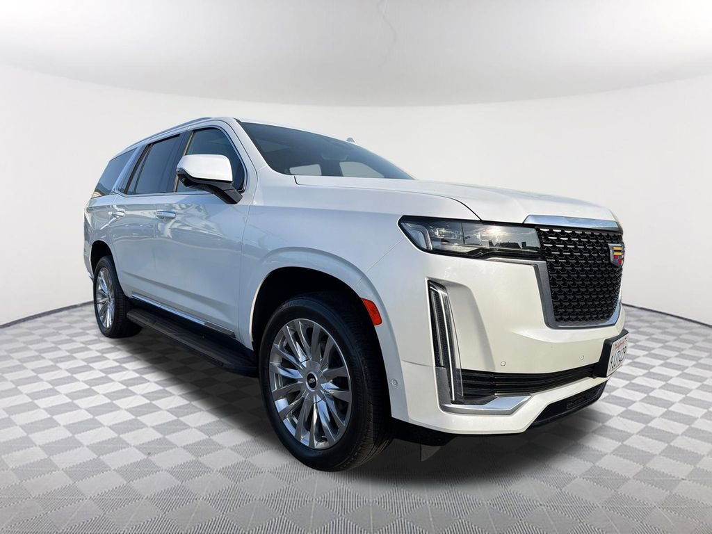 Used 2023 Cadillac Escalade Premium Luxury RWD image 3
