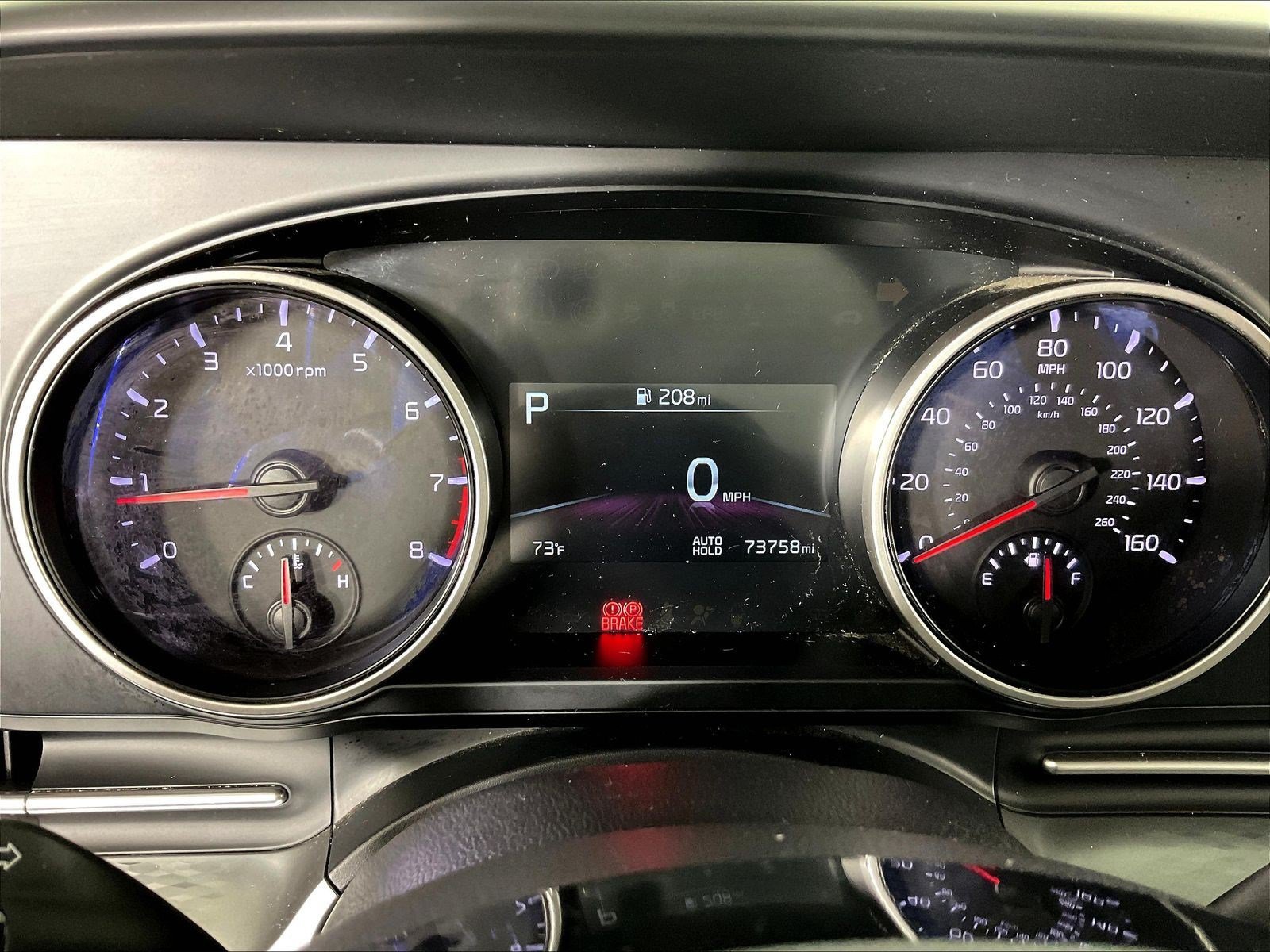 Used 2023 Kia Carnival LX FWD image 13