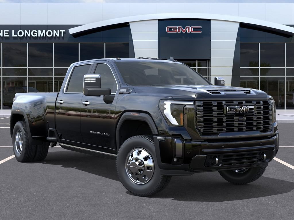 New 2026 GMC Sierra 3500 Denali Ultimate w/ LPO, Black Badging Package AWD/4WD image 7