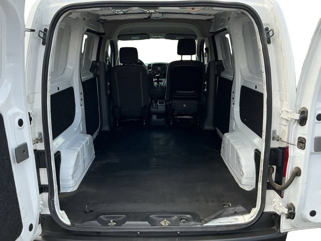 Used 2017 Chevrolet City Express LS FWD image 23