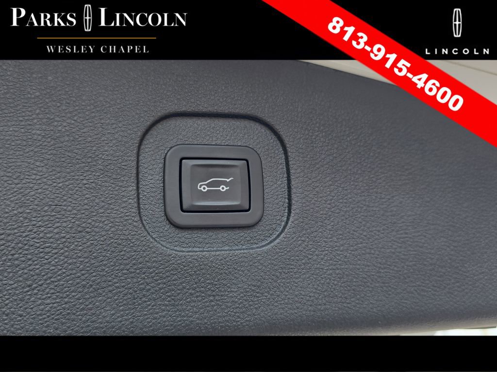 Used 2016 Chevrolet Equinox LT w/ Convenience Package AWD/4WD image 9