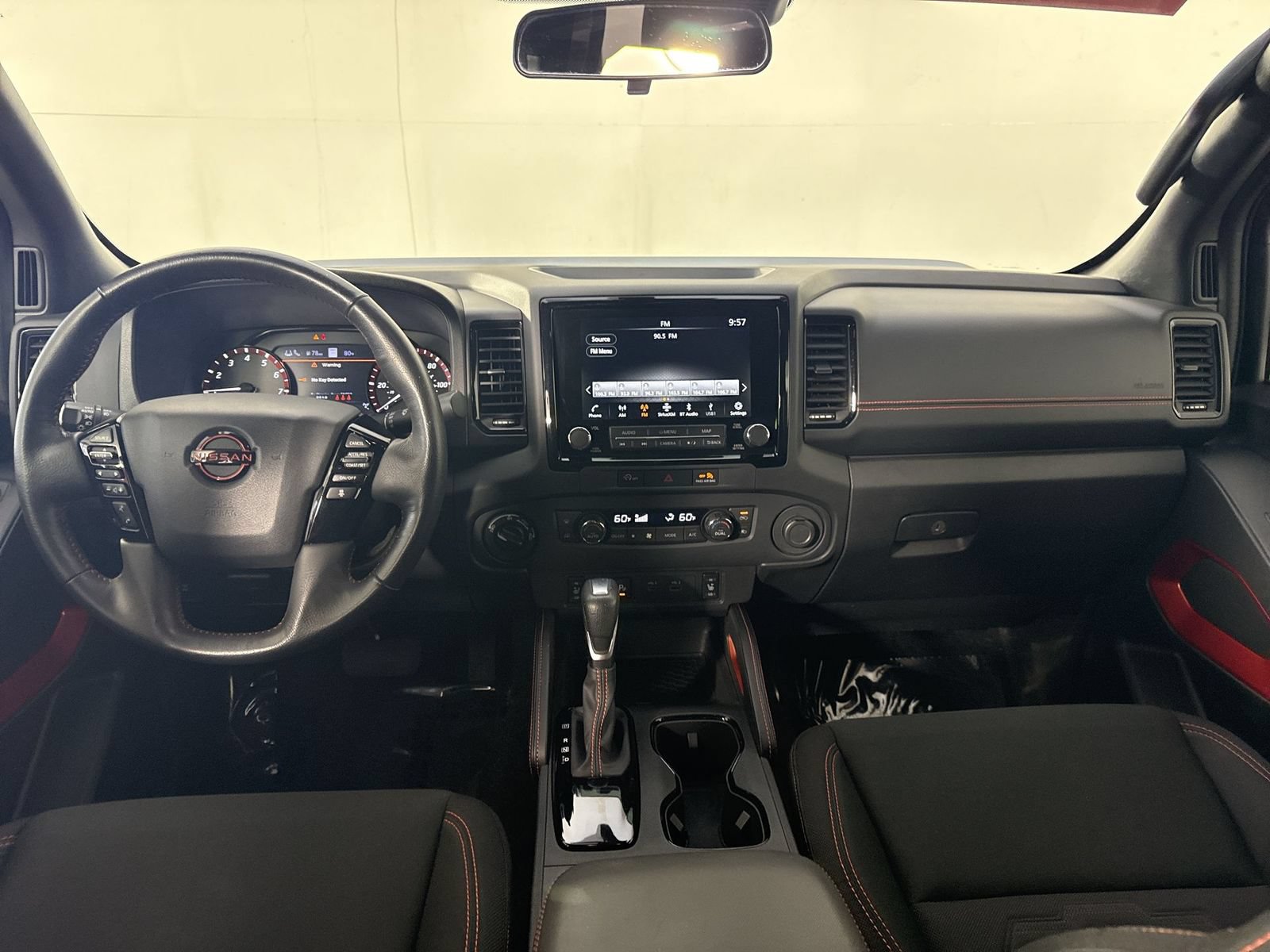 Used 2024 Nissan Frontier PRO-4X w/ Pro Convenience Package AWD/4WD image 23