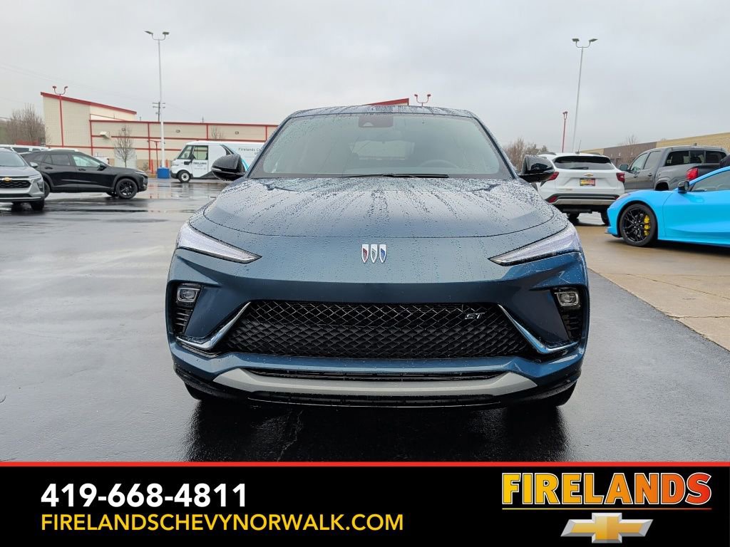 Certified 2024 Buick Envista Sport Touring w/ Convenience I Package image 2