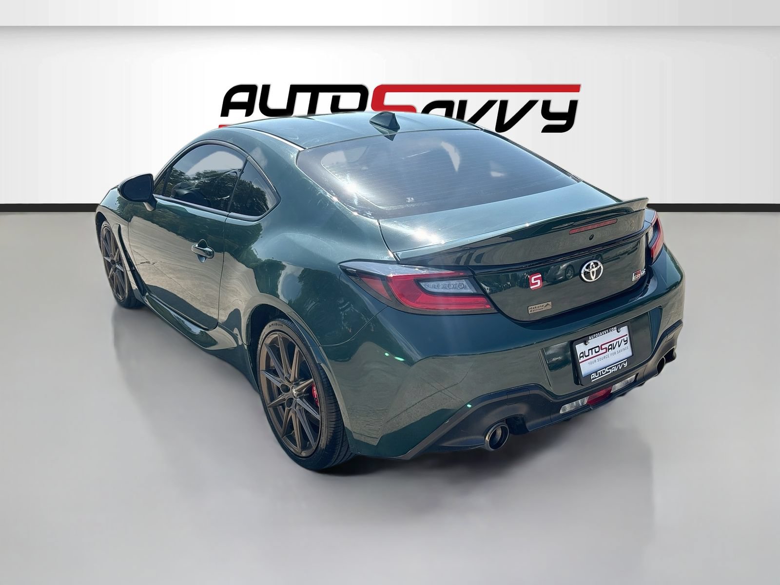 Used 2025 Toyota GR86 Hakone Edition RWD image 5