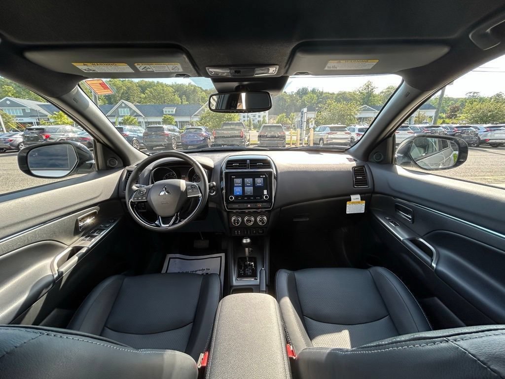 Used 2025 Mitsubishi Outlander Sport SEL AWD/4WD image 74