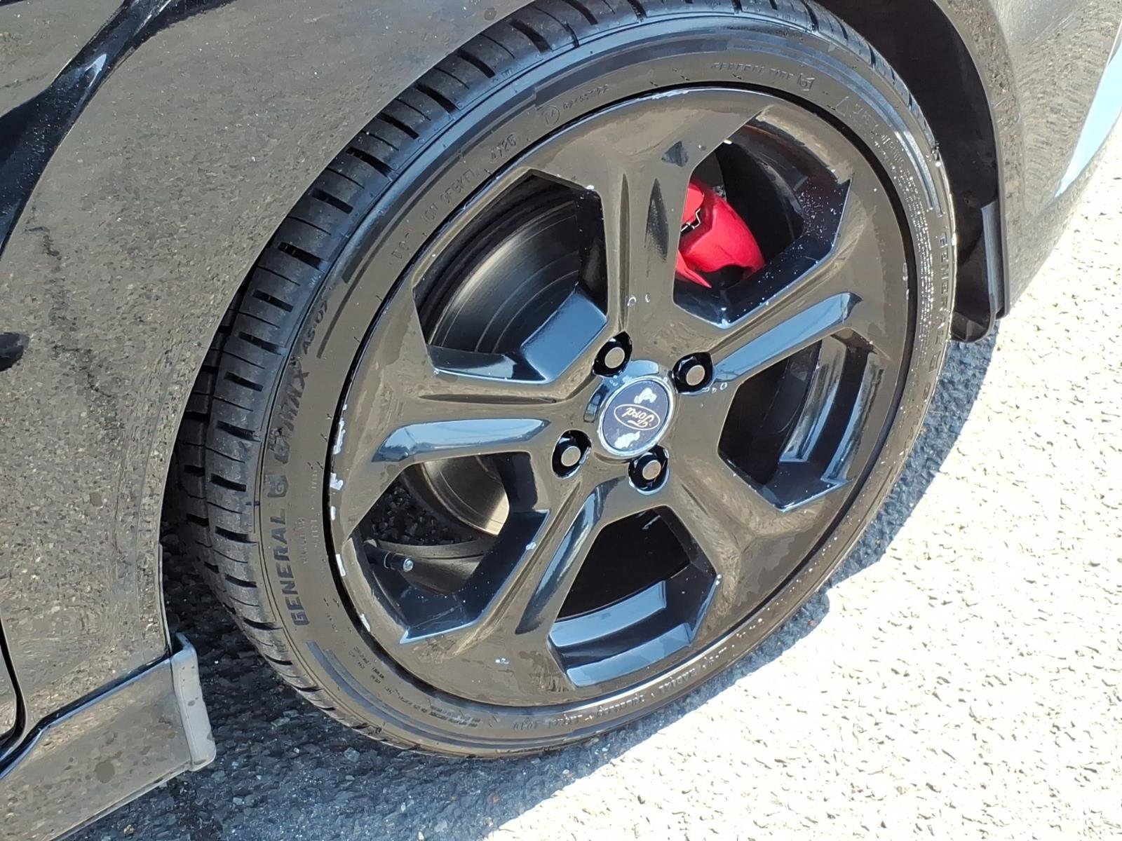 Used 2016 Ford Fiesta ST image 7