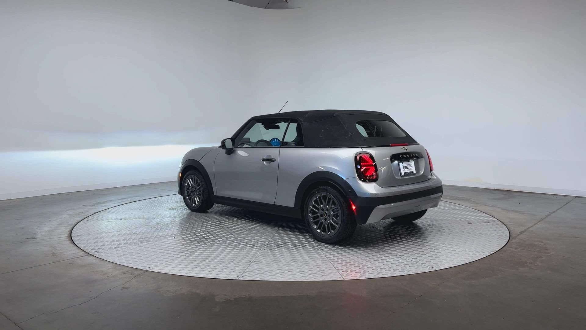 Certified 2026 MINI Cooper S FWD image 7