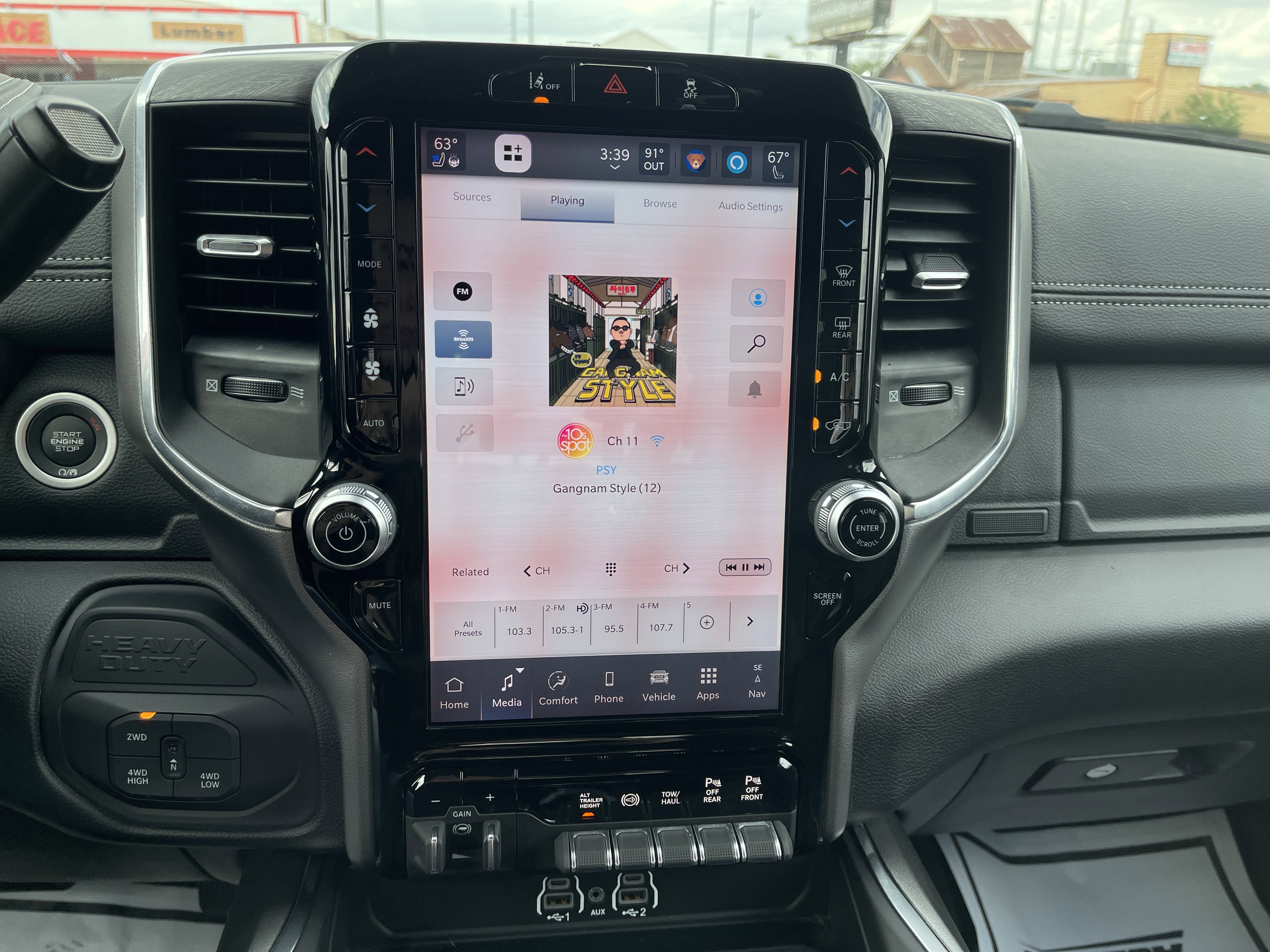 Used 2026 RAM 3500 Laramie w/ Max Tow Package image 25