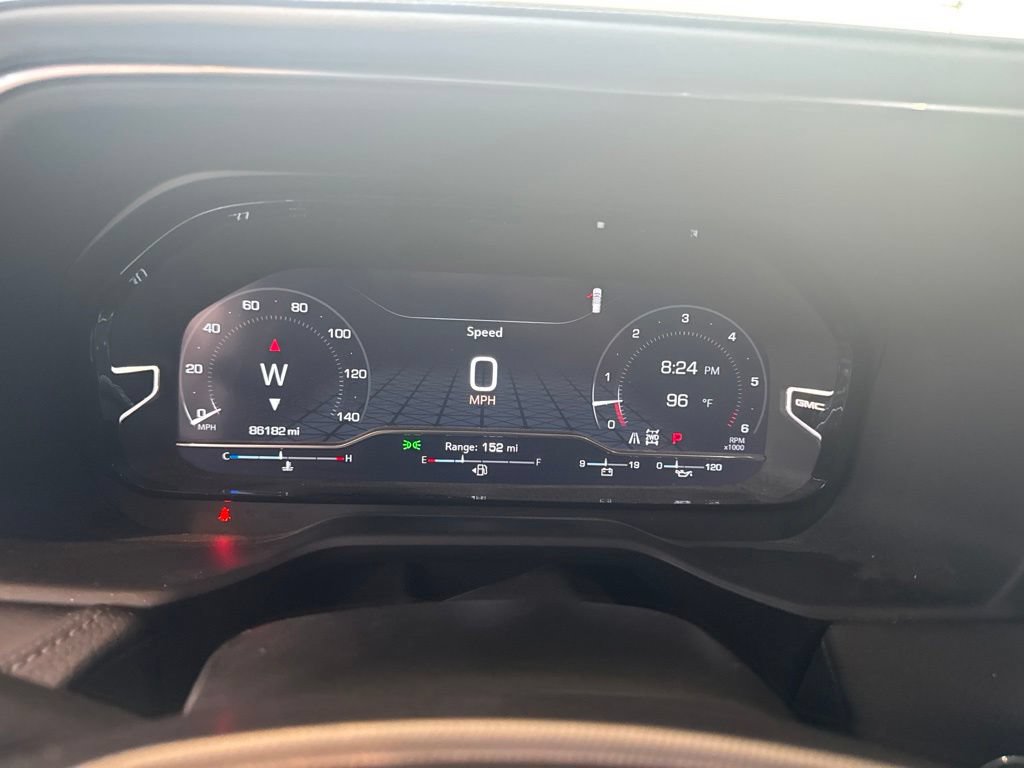 Used 2023 GMC Yukon XL Denali w/ LPO, Floor Liner Package AWD/4WD image 10