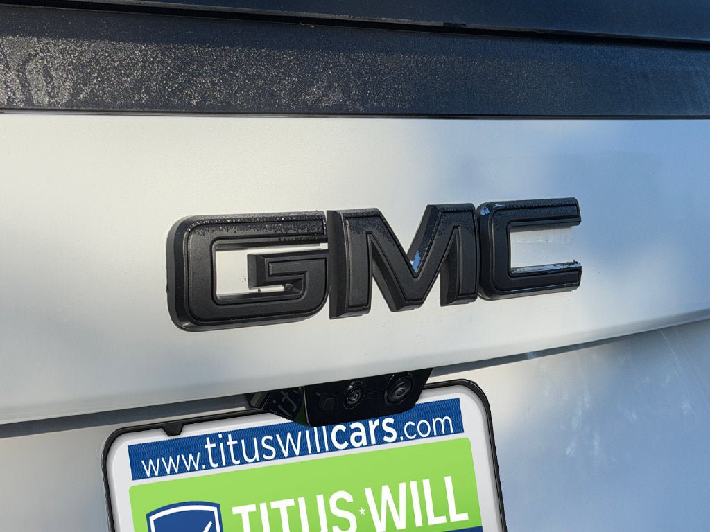 Used 2025 GMC Yukon AT4 w/ AT4 Premium Plus Package AWD/4WD image 36