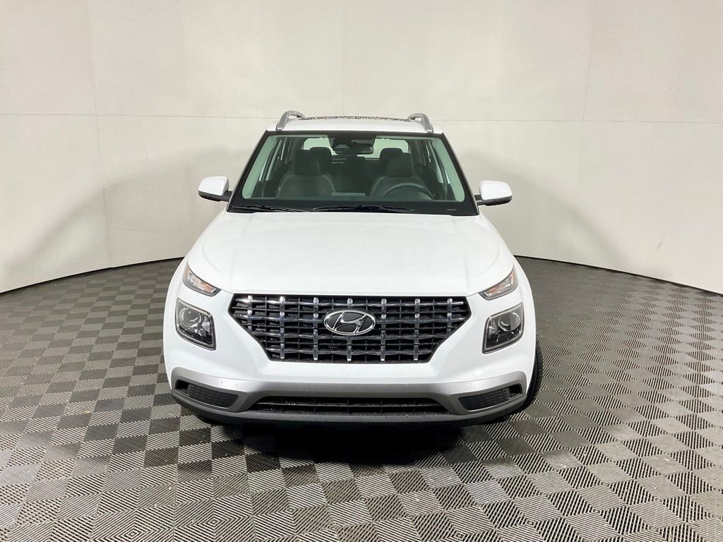 New 2026 Hyundai Venue SEL FWD image 5