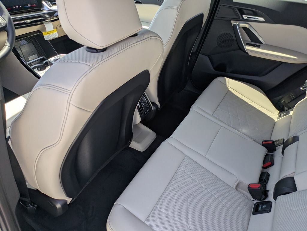 New 2026 BMW X1 xDrive28i image 8