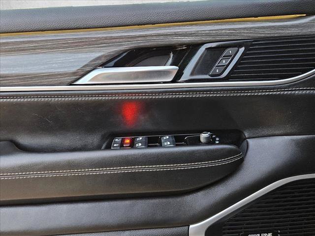 Used 2022 Jeep Wagoneer Series II AWD/4WD image 25