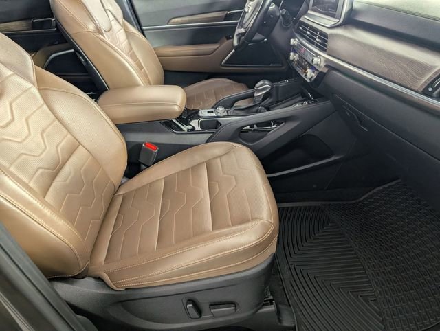 Used 2021 Kia Telluride SX w/ SX Prestige Package image 35