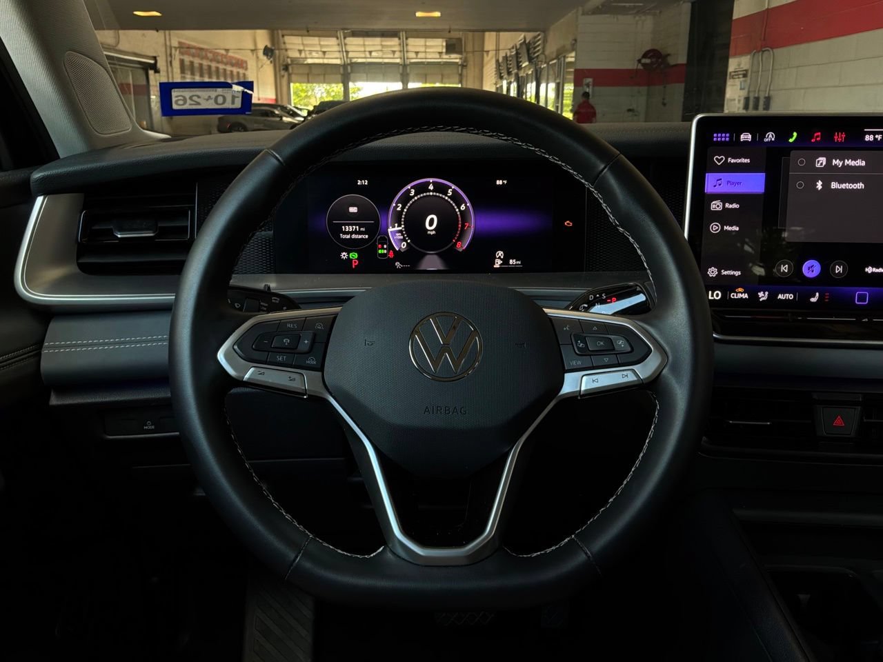 Used 2026 Volkswagen Tiguan SE FWD image 35