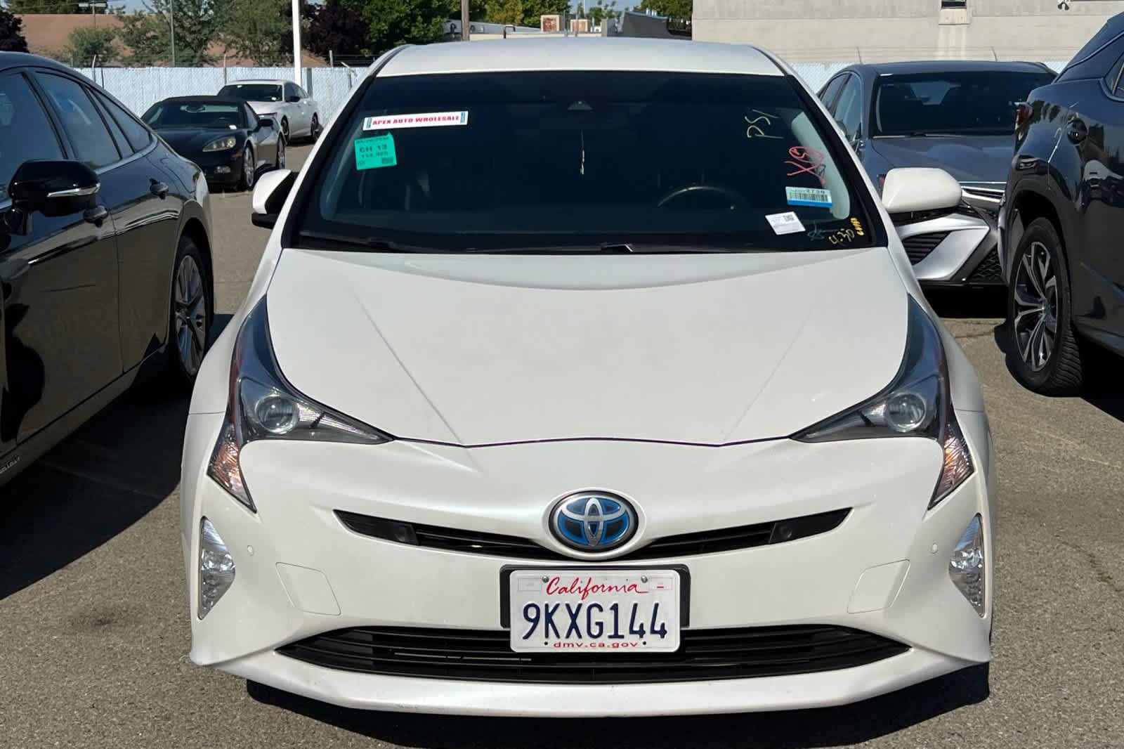 Used 2016 Toyota Prius Four Touring FWD image 2