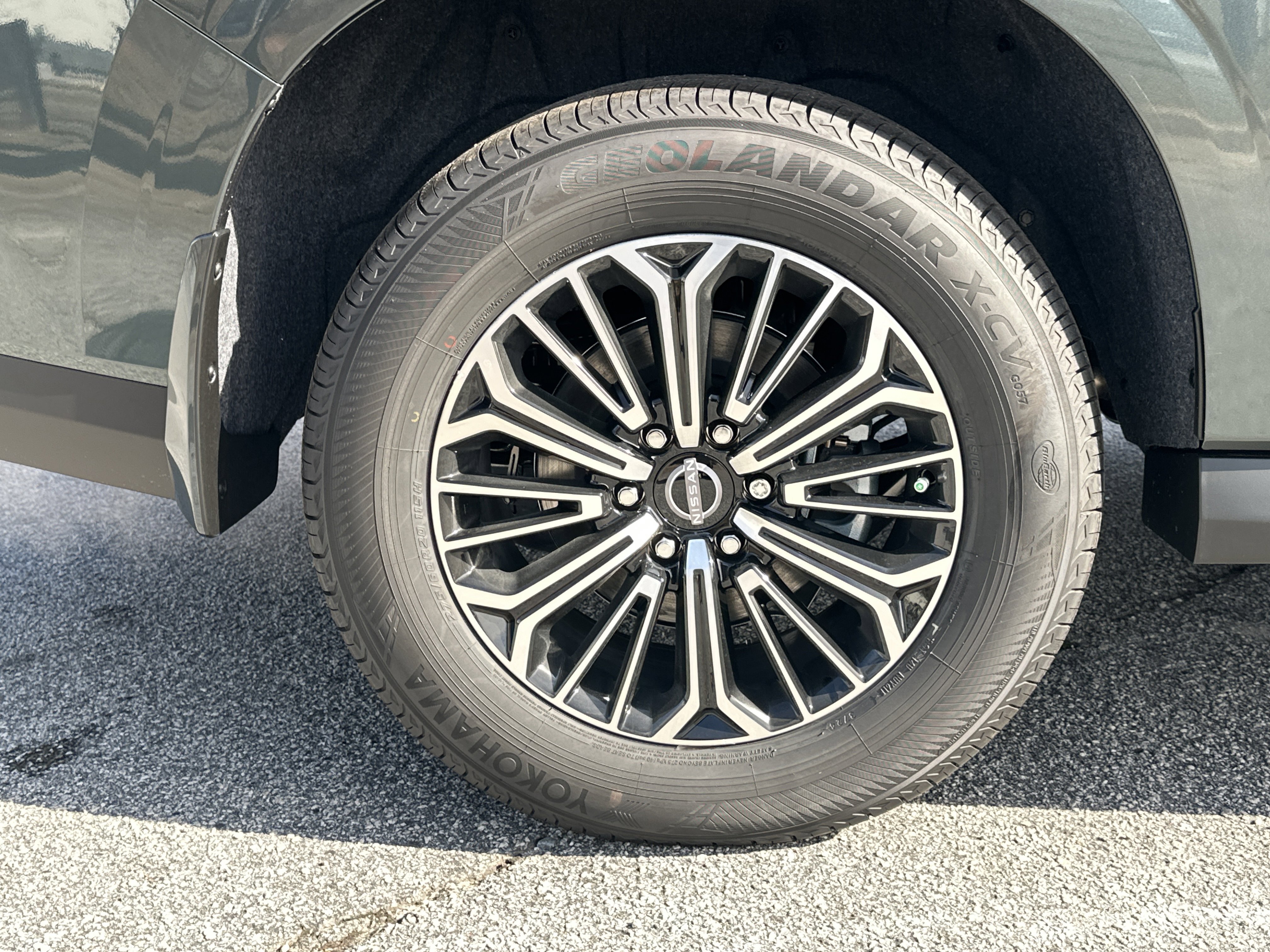 New 2026 Nissan Armada Platinum image 17