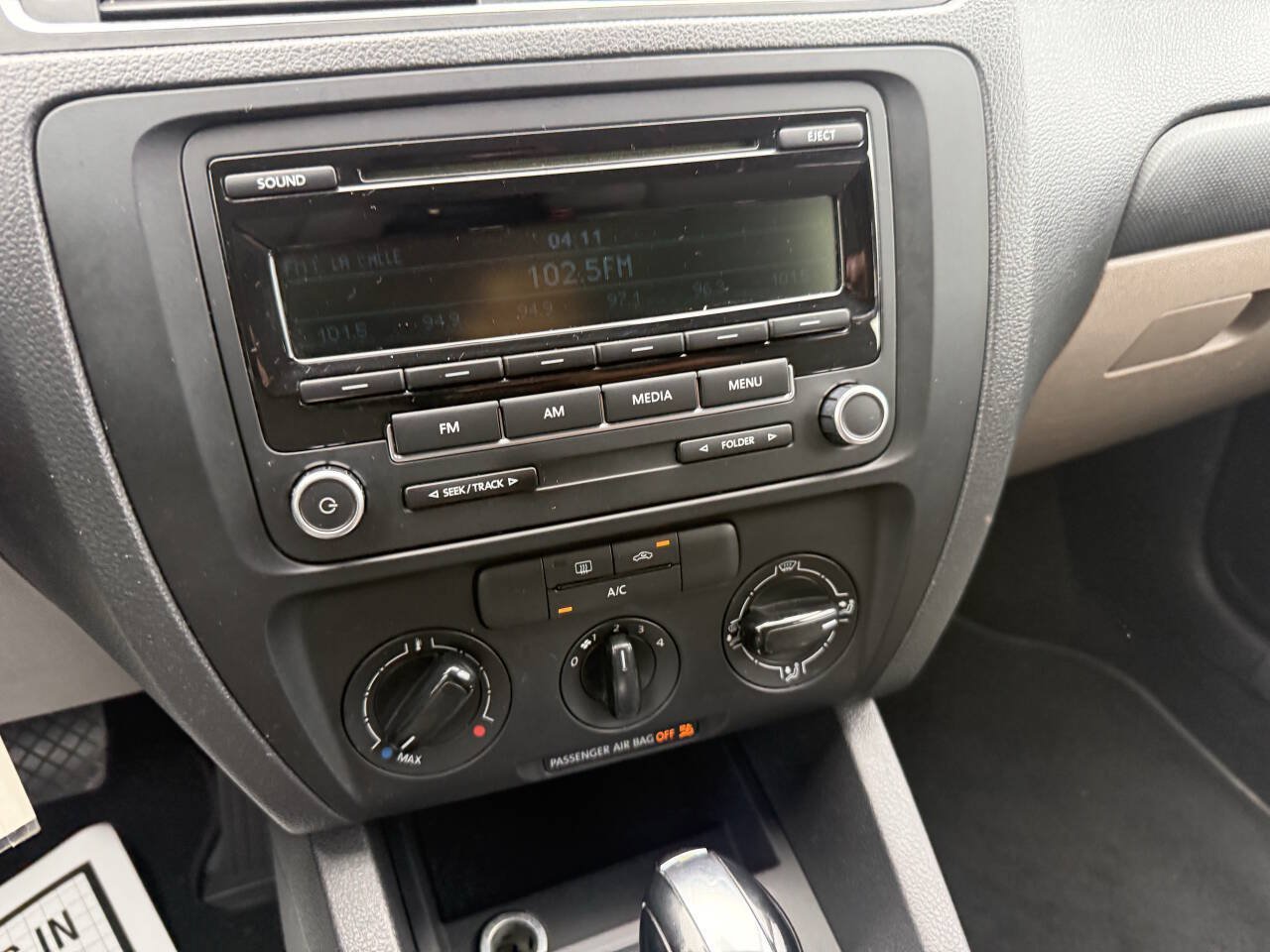 Used 2013 Volkswagen Jetta S FWD image 26