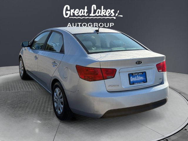 Used 2010 Kia Forte EX FWD image 3