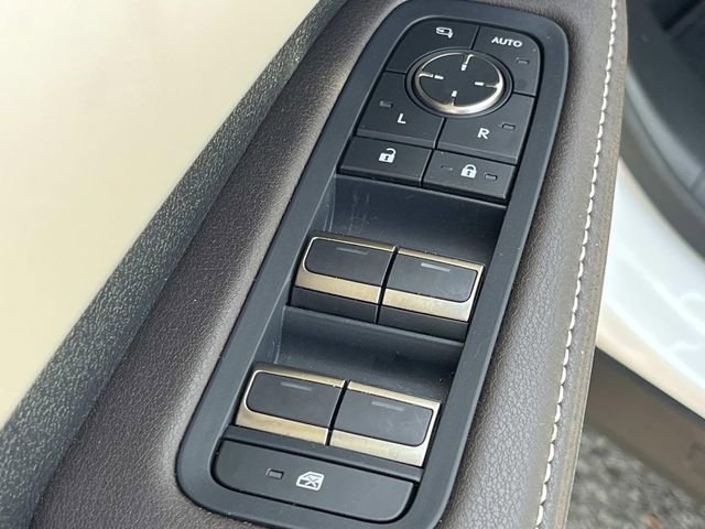 Used 2024 Lexus RX 350 AWD w/ Convenience Package image 31