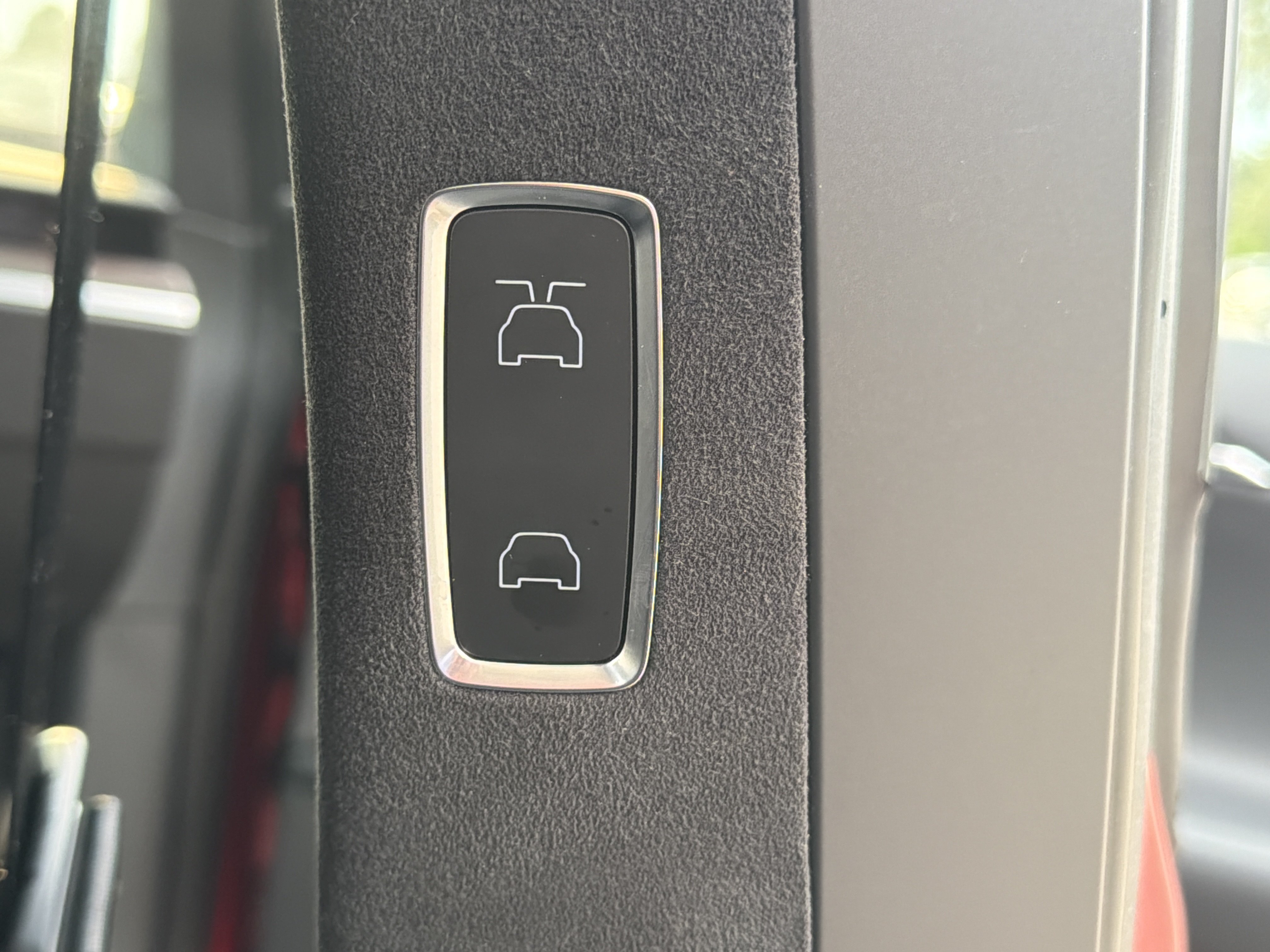 Used 2024 Tesla Model X AWD/4WD image 59