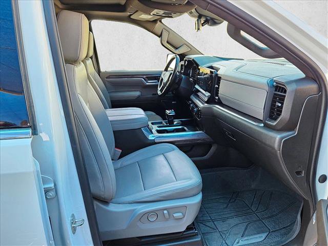 Used 2024 Chevrolet Silverado 1500 LTZ w/ LTZ Premium Package image 22