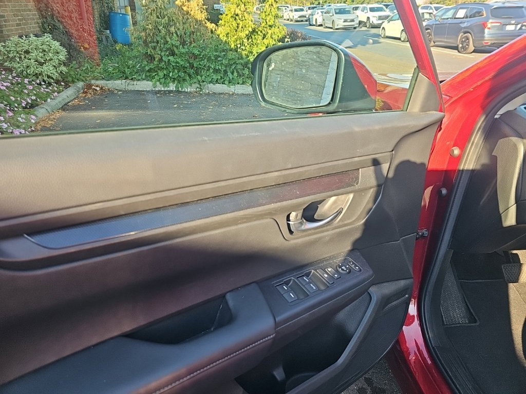 Used 2024 Honda CR-V EX image 8