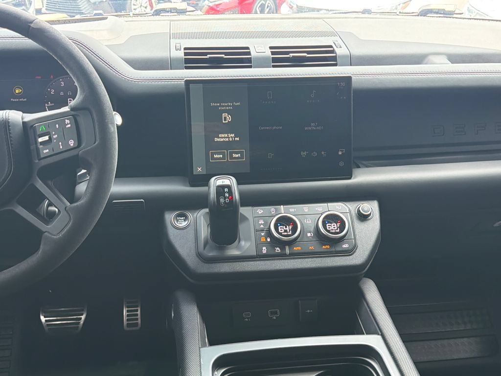 Used 2023 Land Rover Defender 110 Carpathian Edition AWD/4WD image 21