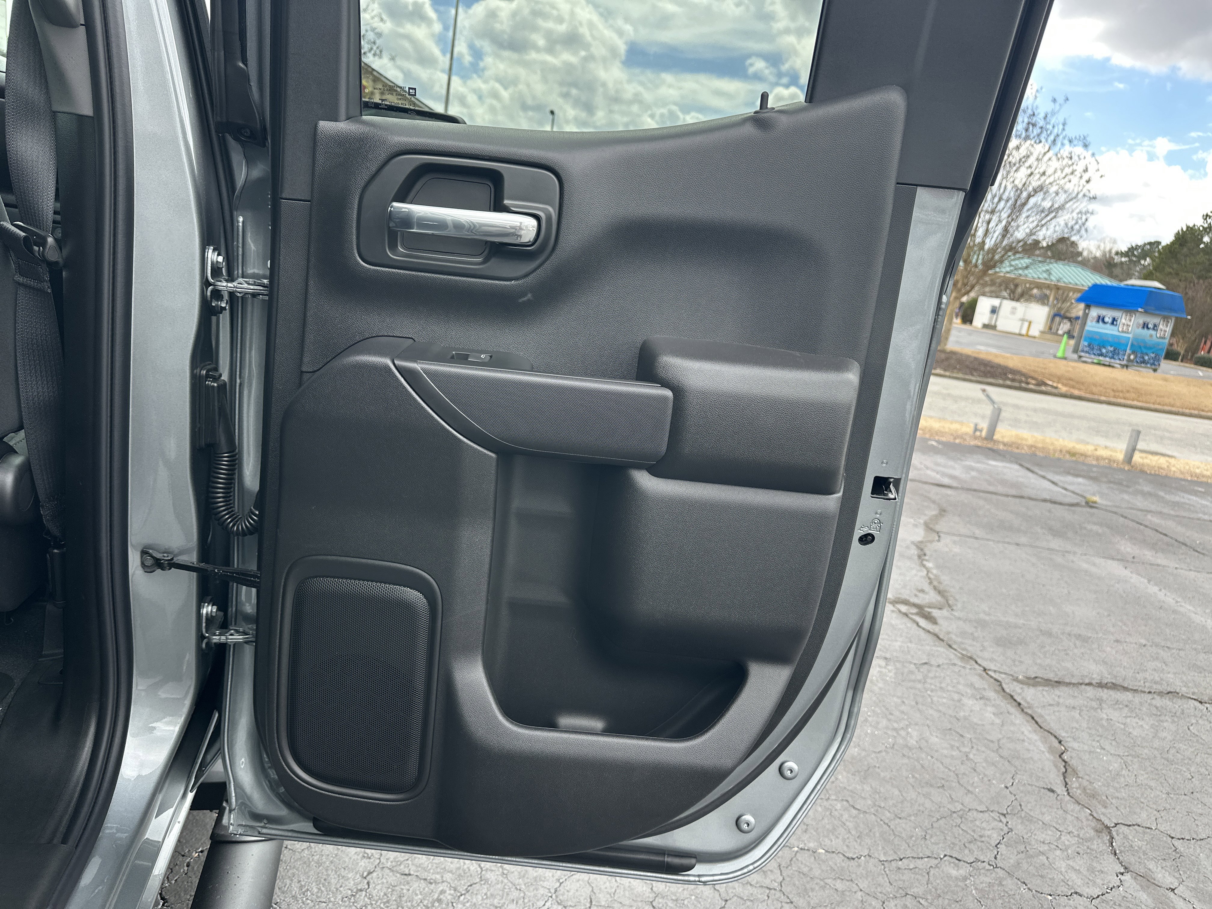 New 2026 Chevrolet Silverado 1500 Custom w/ Turbomax Blackout Package image 18