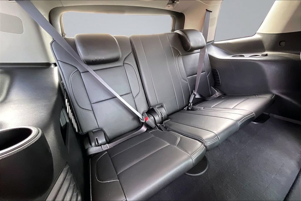 Used 2020 GMC Yukon Denali w/ Denali Premium Package AWD/4WD image 28