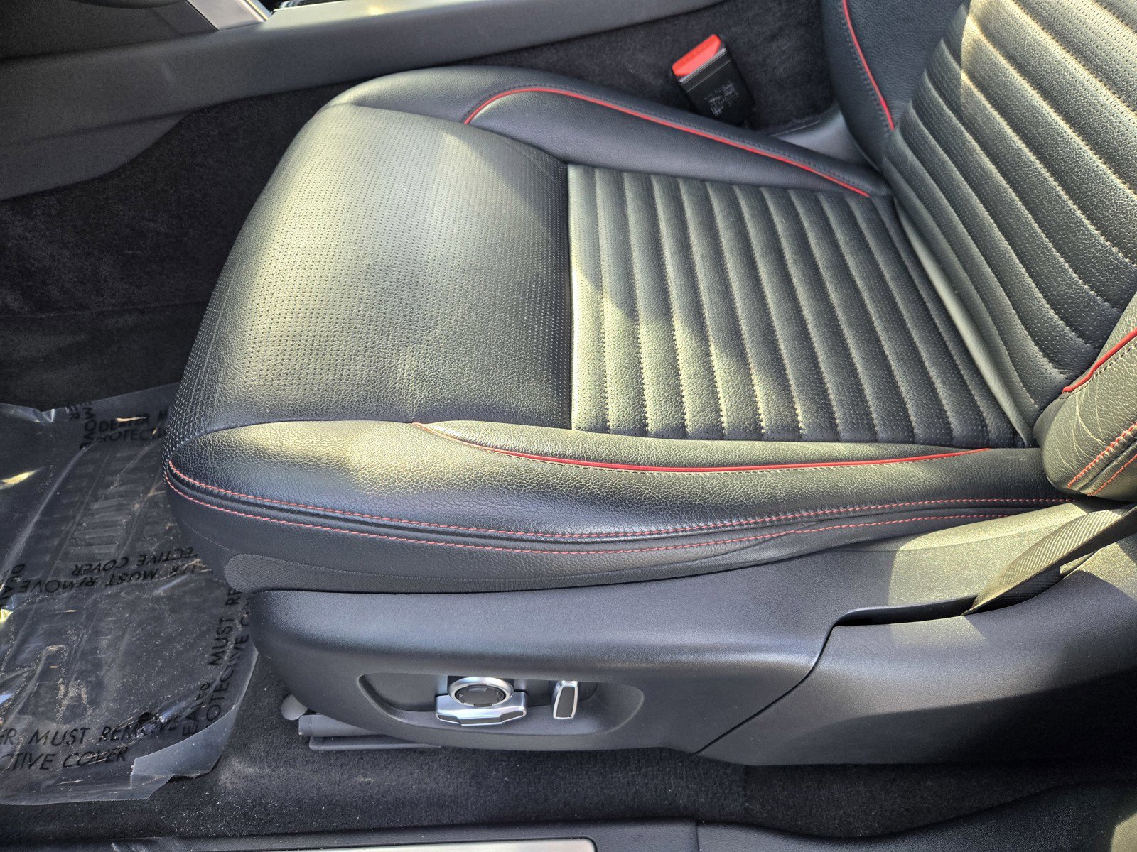 Used 2021 Land Rover Discovery Sport S R-Dynamic image 18